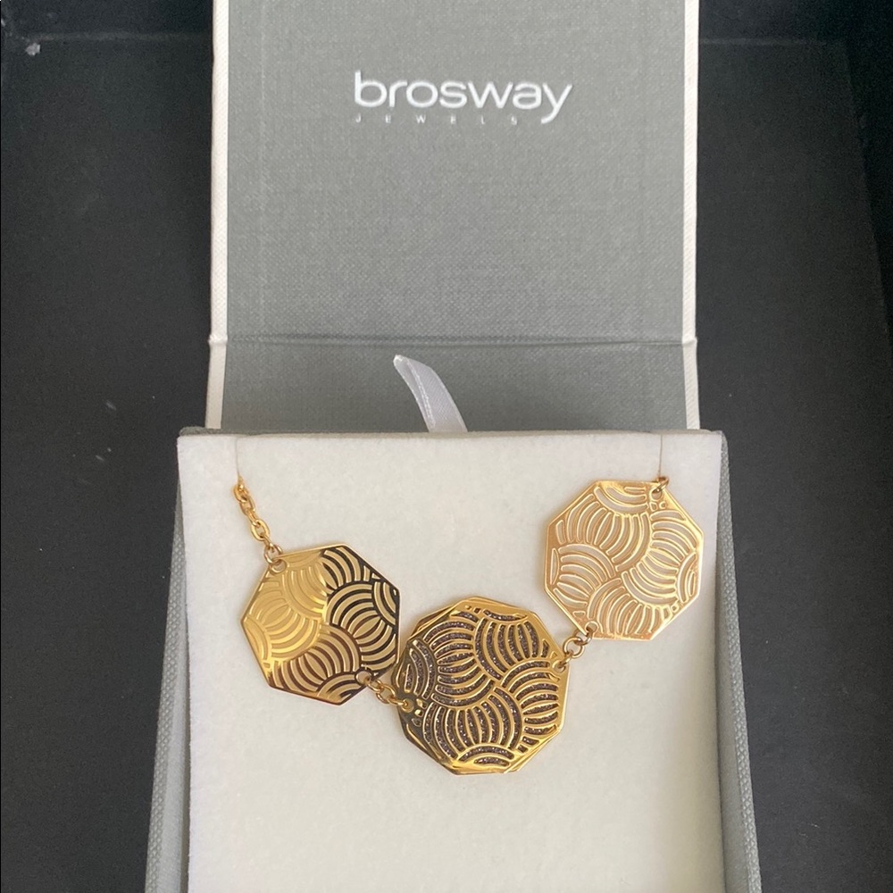 Gold Geometric Bracelet
